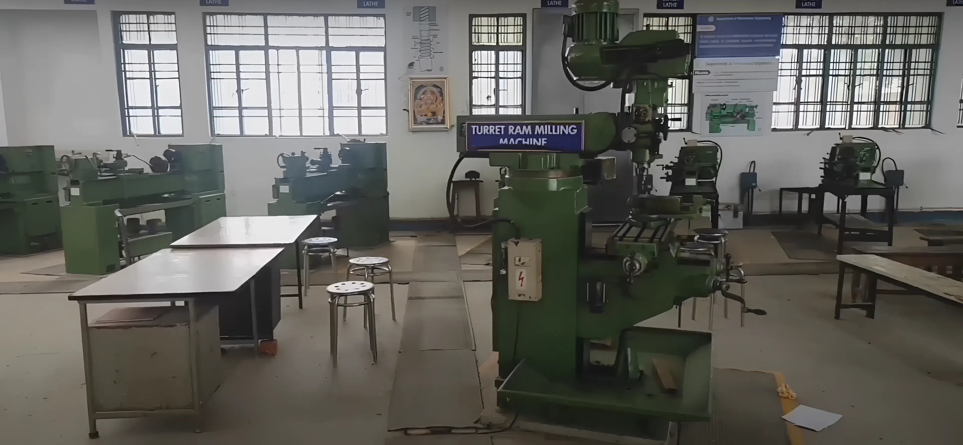 IET Lucknow  Lib photo 3